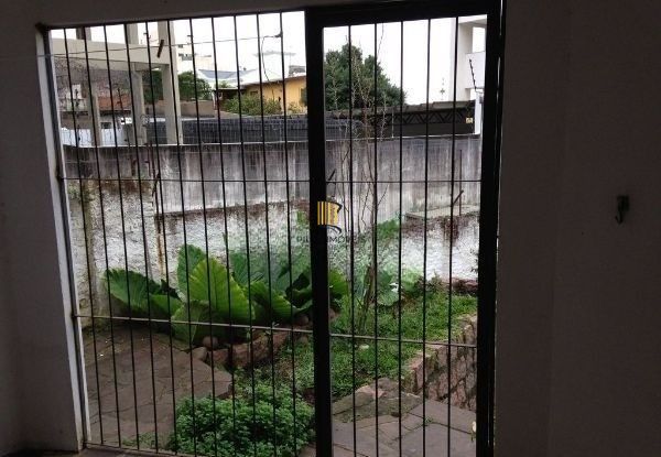 Casa no bairro Chácara das Pedras de 3 dormitórios