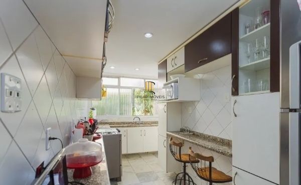 Apartamento no bairro Santa Tereza de 3 dormitórios e infra