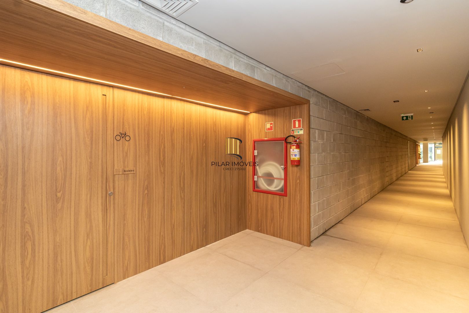 Apartamento NOVO no Go Cidade Baixa de 2 dormitórios vaga e infra