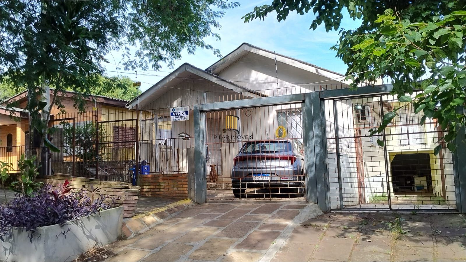 Casa 2 dormitórios no bairro Parque Santa Fé