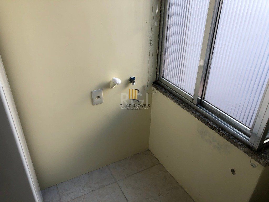 Apartamento JK  mobiliado no Jardim Botânico