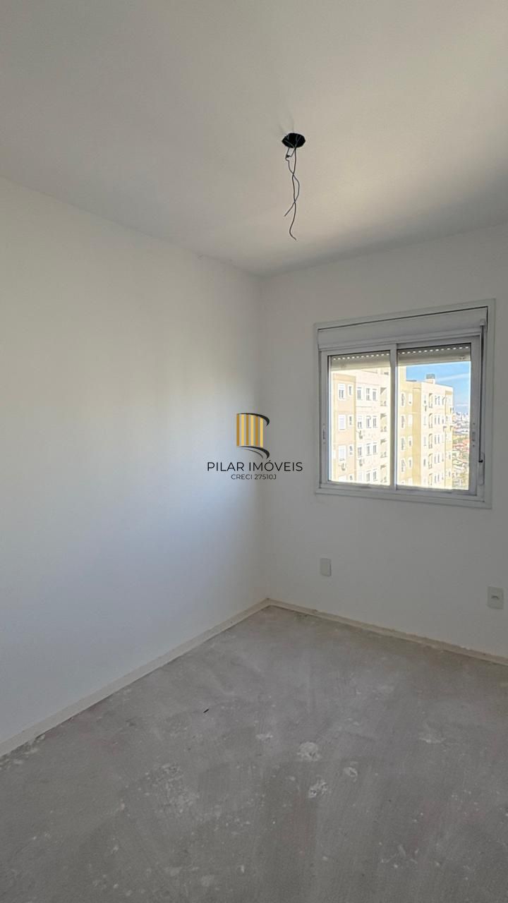 Apartamento de 2 dormitórios e vaga no Humaitá