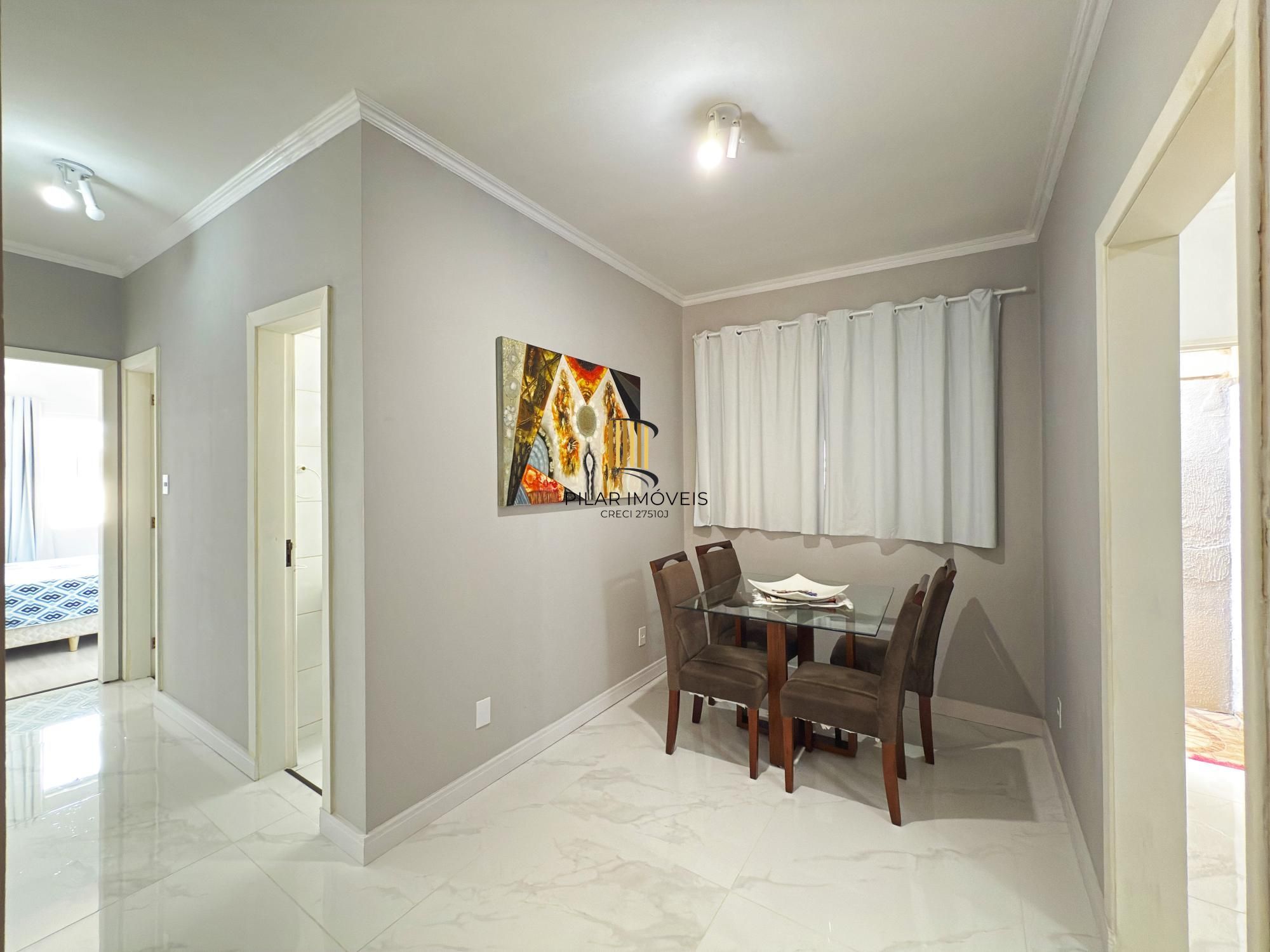 Casa 3 dormitórios no bairro Medianeira