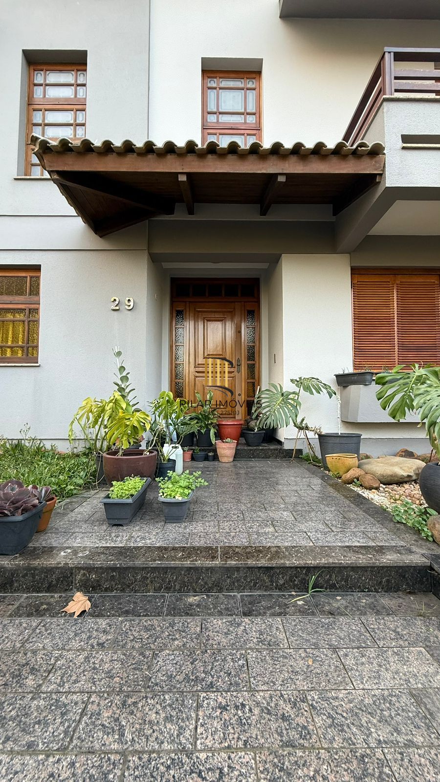Casa 3 dormitórios no bairro Ipanema