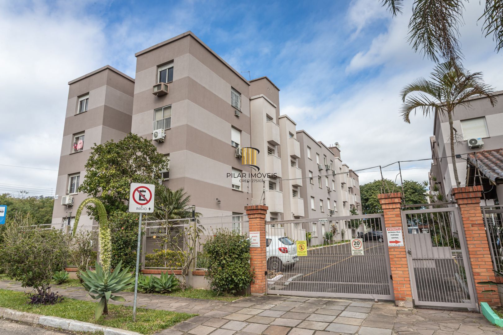 Apartamento 1 dormitório no bairro Morro Santana