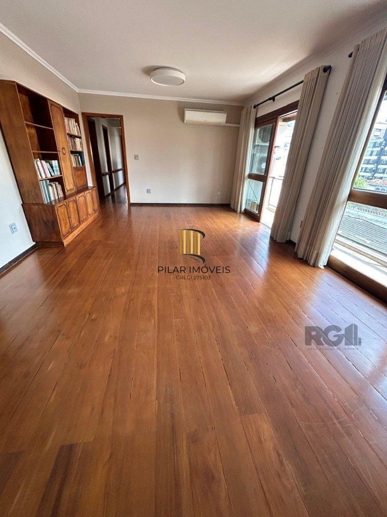 Apartamento 3 dormitórios no bairro Menino Deus