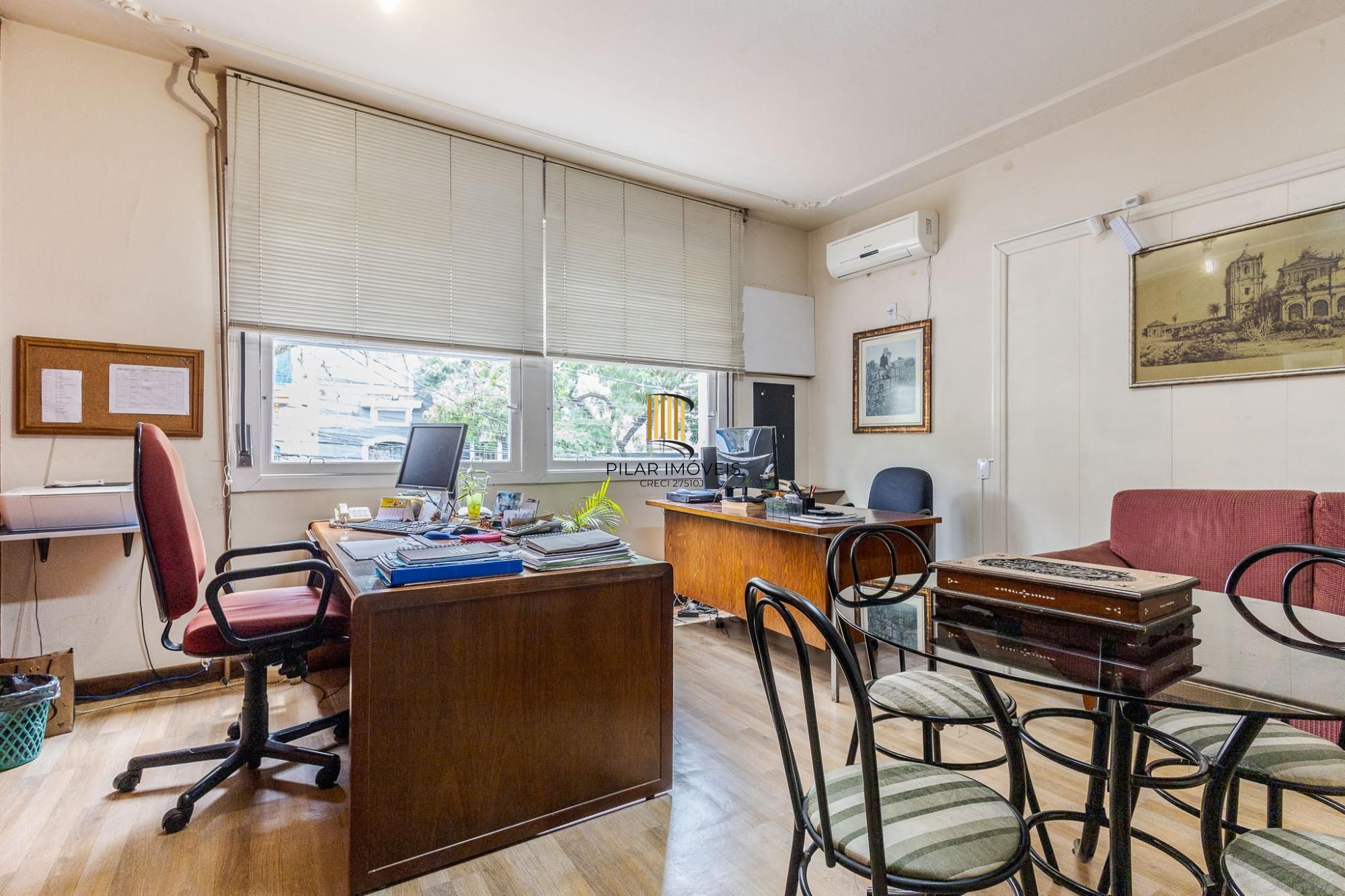 Prédio Comercial no bairro Rio Branco com 912m²