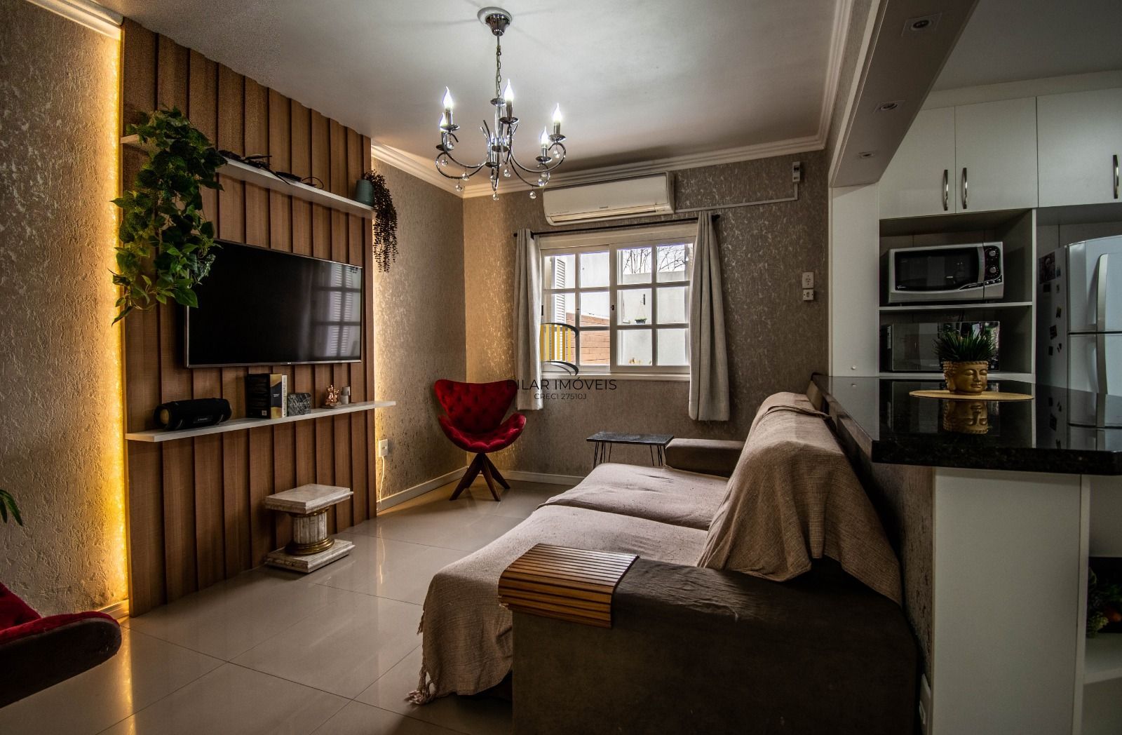 Casa sobrado no bairro Mont Serrat em Canoas