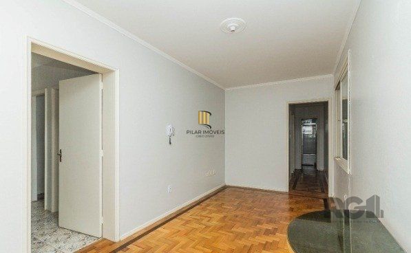 Apartamento no bairro Petrópolis de 2 dormitórios