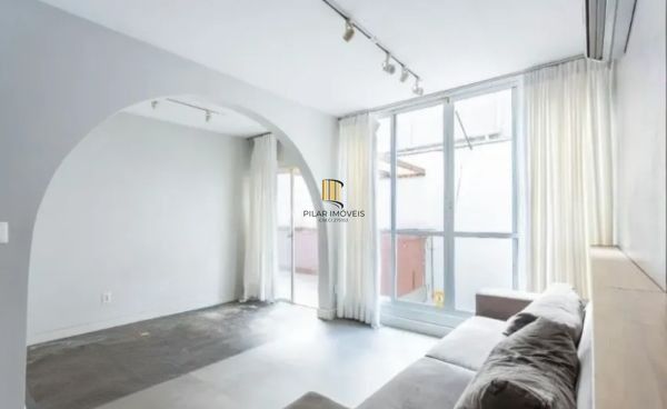 Apartamento garden no bairro Santa Cecilia de 2 dormitórios e vaga