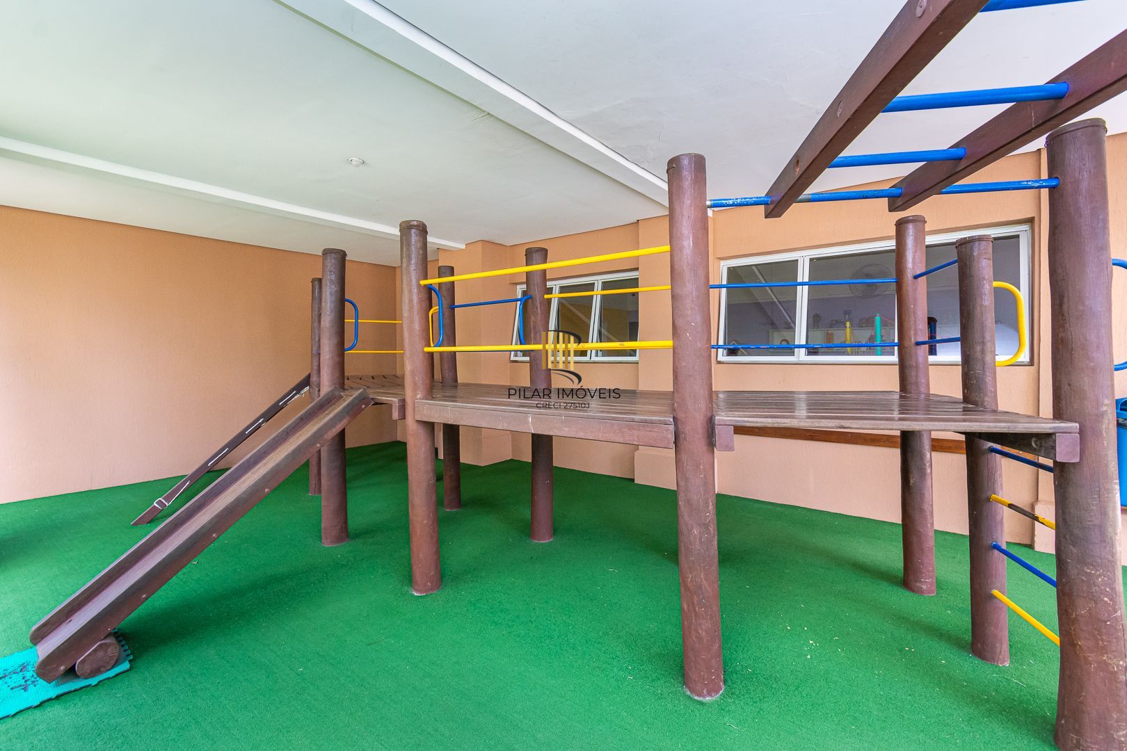 Apartamento 3 dormitórios no bairro Vila Ipiranga