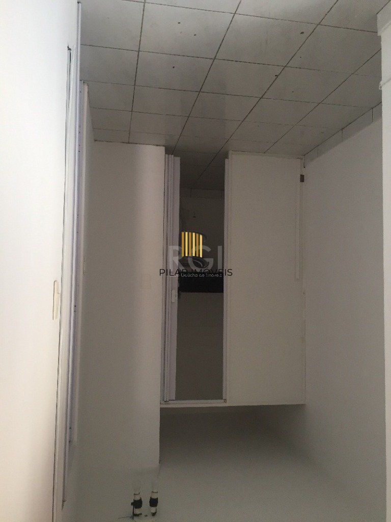 Loja para Venda - 60.85m², 0 dormitórios, Menino Deus