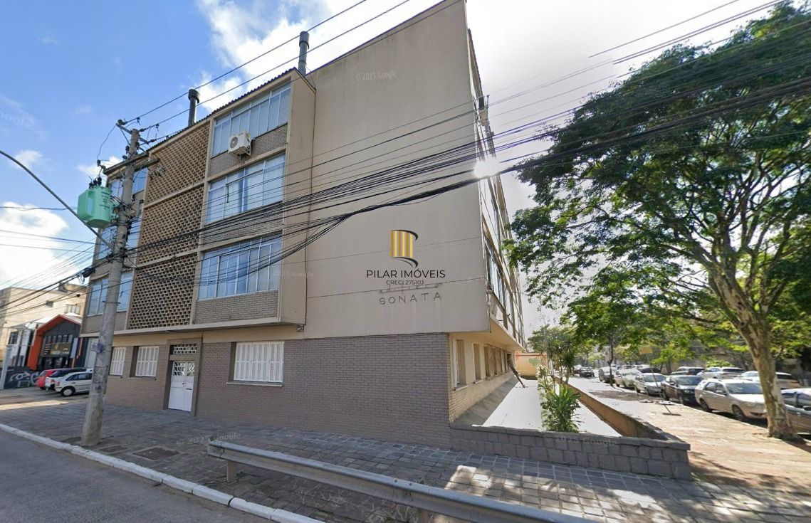 Apartamento de 2 dormitórios no bairro Navegantes DESOCUPADO