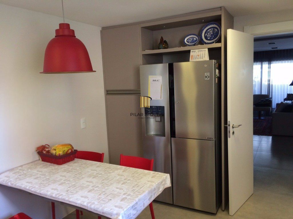 Apartamento de 3 dormitórios e 3 vagas
