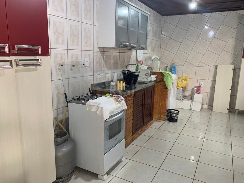 Casa para Venda - 179m², 4 dormitórios, sendo 1 suites, 3 vagas - Centro