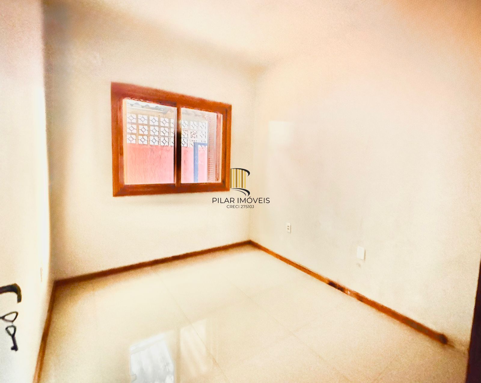 Casa 3 dormitórios no bairro Jardim Algarve