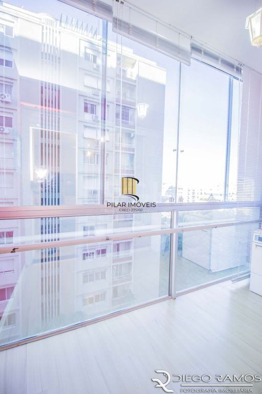 Apartamento para Venda - 207.97m², 4 dormitórios, sendo 1 suites, 1 vaga - Moinhos de Vento