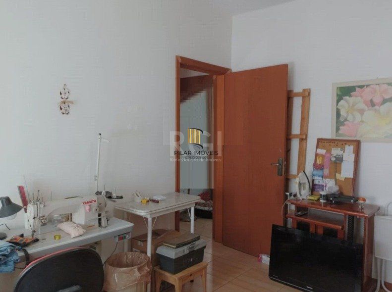 Apartamento para Venda  3 dormitórios, Menino Deus térreo com pátio