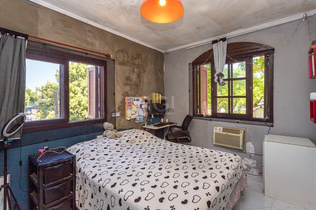 Apartamento duplex cobertura no Sarandi de 4 dormitórios
