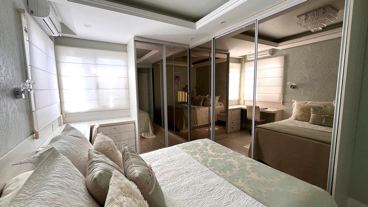 Apartamento de 2 dormitórios e vaga no bairro Santana