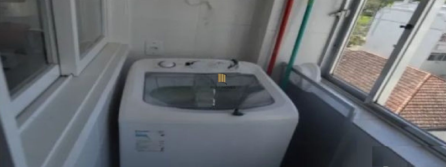 Apartamento no Menino Deus de 1 dormitório e vaga