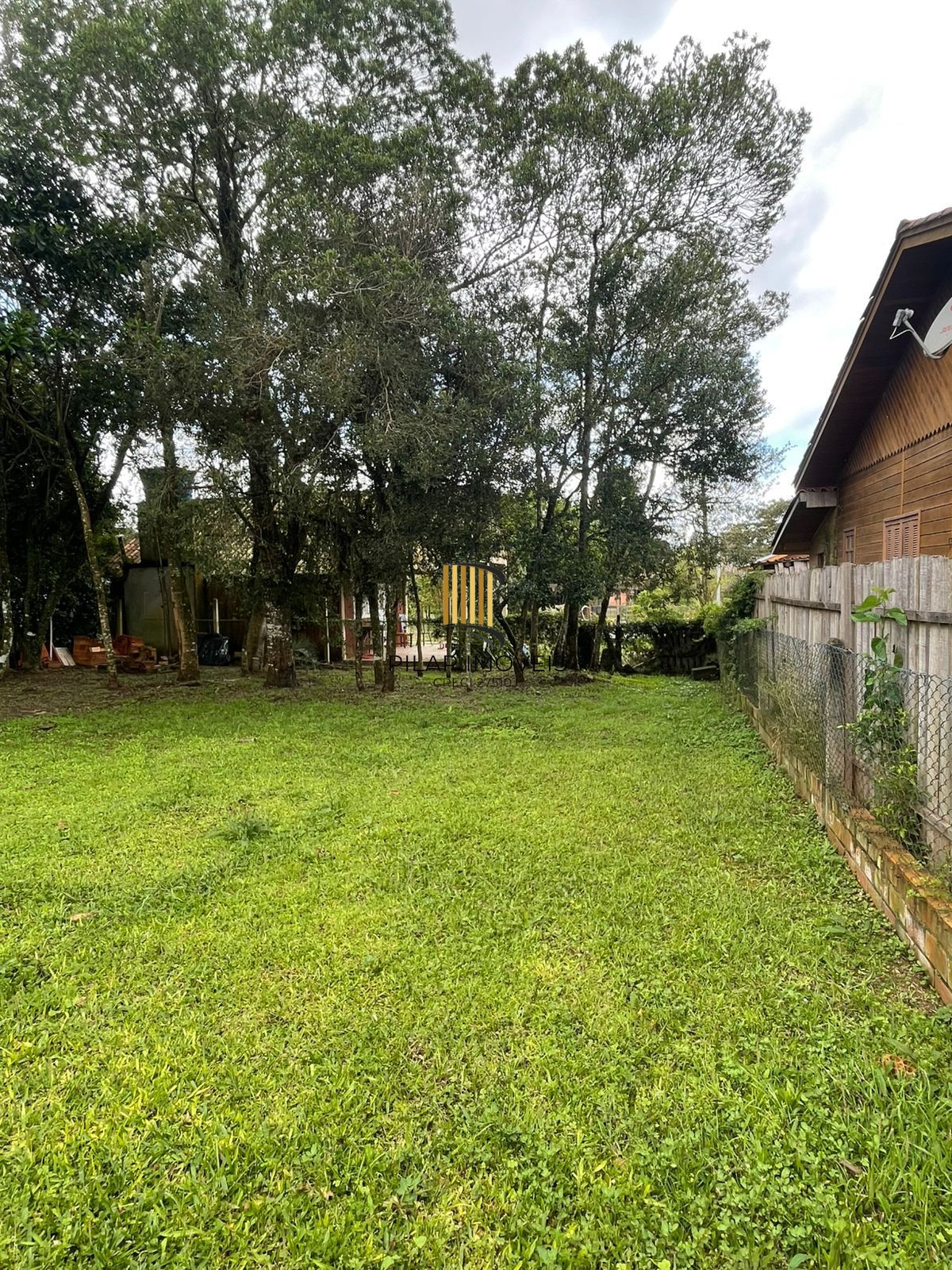 Sitio no Candomínio Rancho Feliz em Águas Claras - Viamão