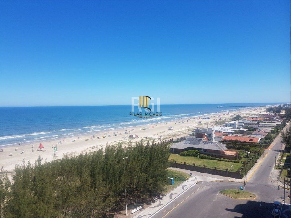 Apartamento para Venda - 168.01m², 4 dormitórios, sendo 3 suites, 2 vagas - Centro
