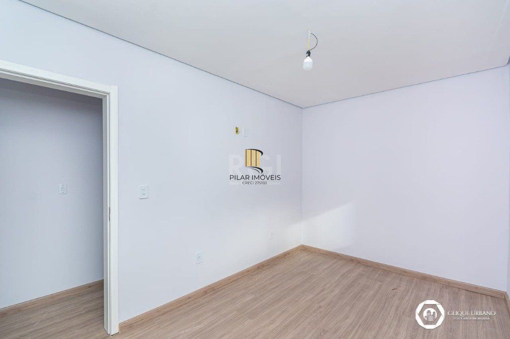 Casa Sobrado NOVO de 3 dormitórios 2 vagas