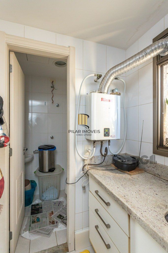 Apartamento 3 dormitórios no bairro Menino Deus