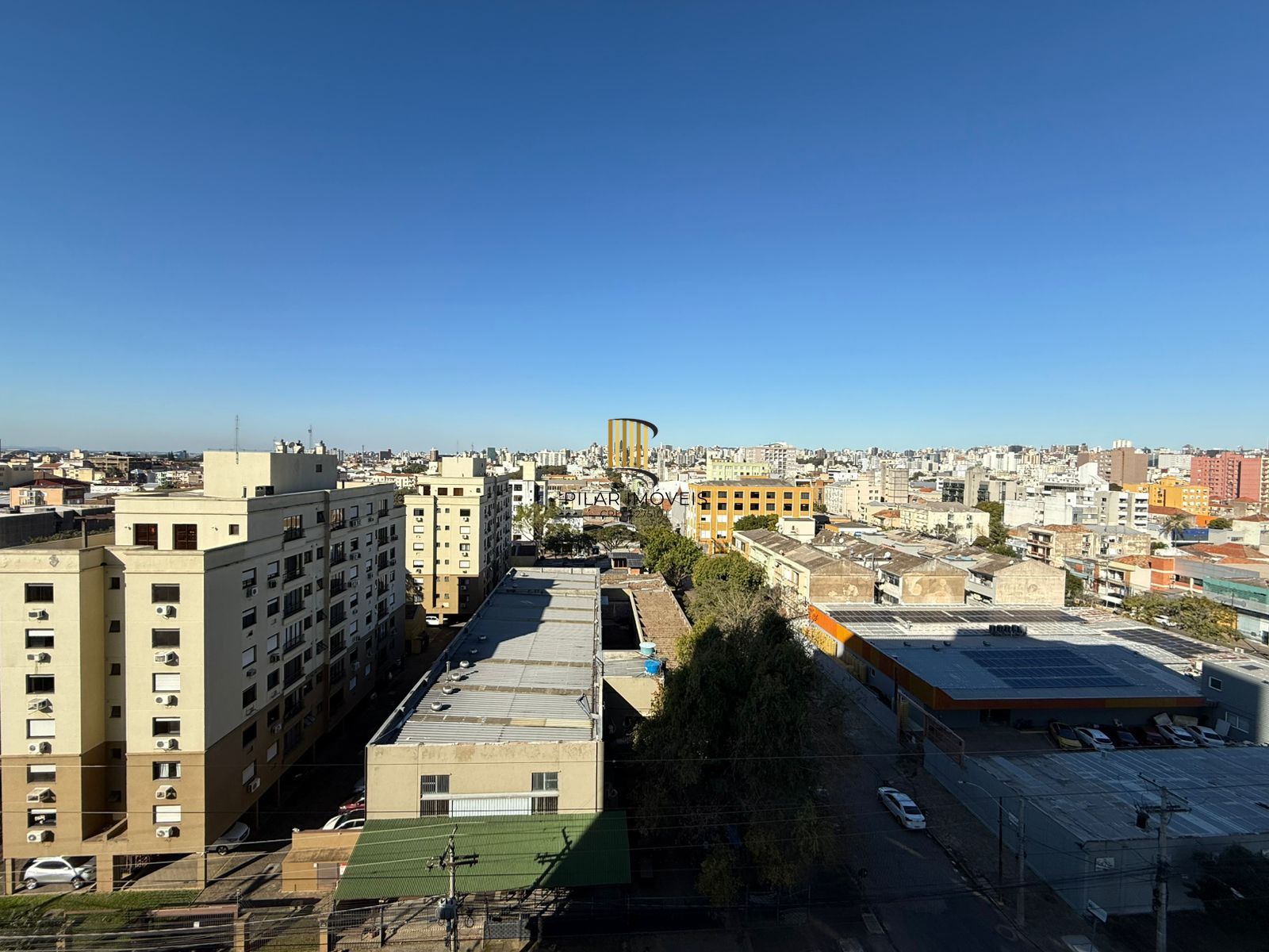 Apartamento de 2 dormitórios e vaga no Rossi Fiateci