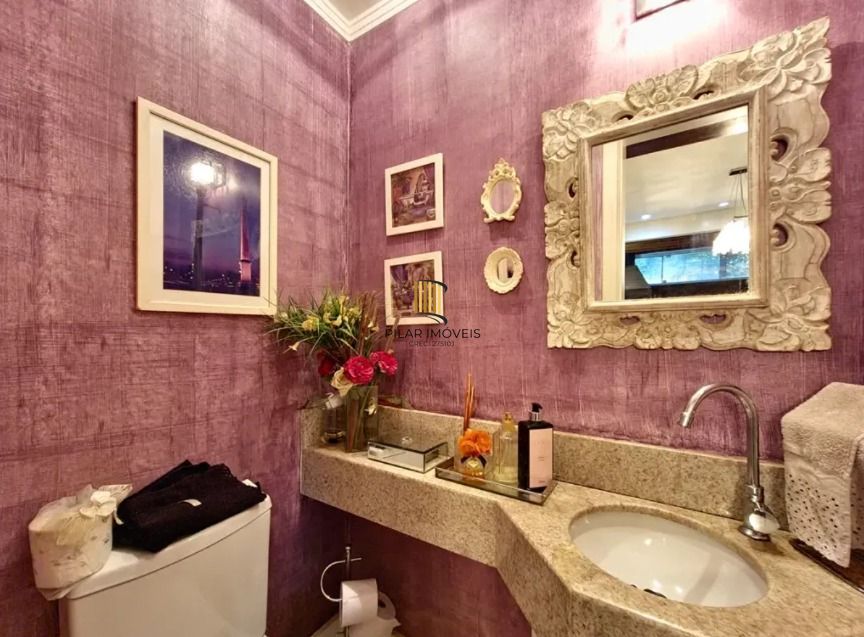 Casa em condomínio no bairro Teresópolis