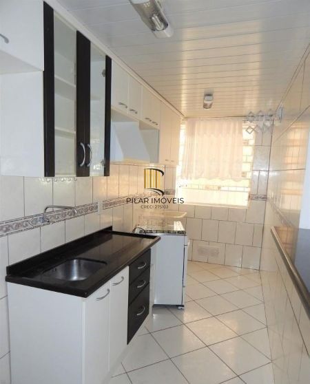 Apartamento no Sarandi de 2 dormitórios e vaga