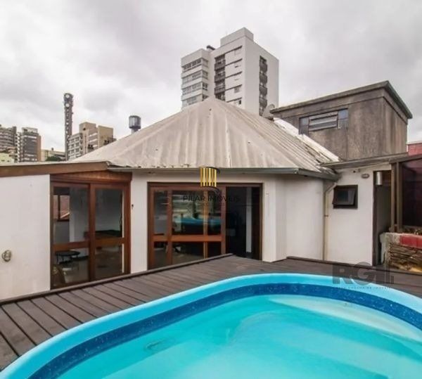 Cobertura no bairro Petrópolis de 2 dormitórios 2 vagas e piscina - Pilar Imóveis