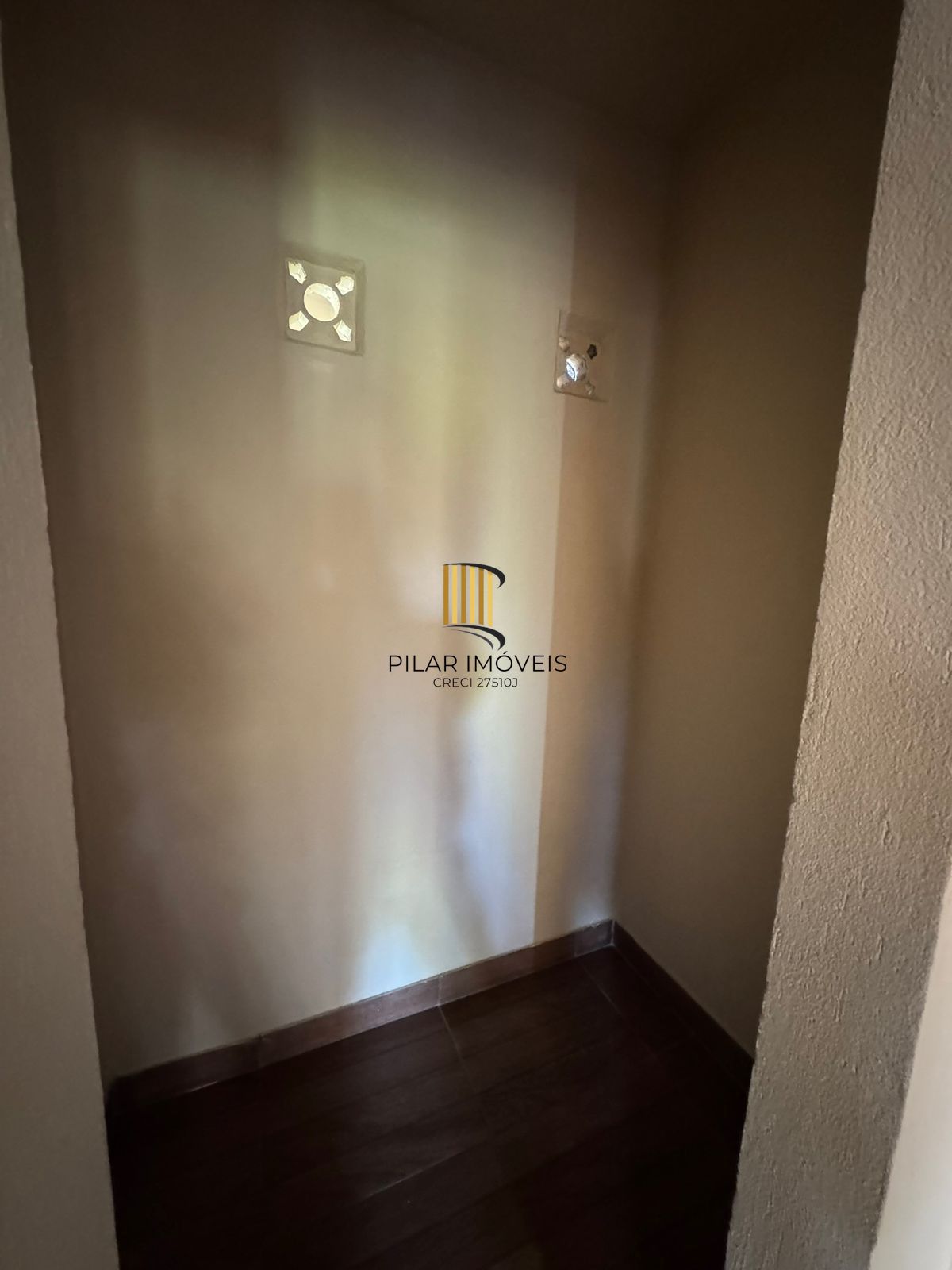 Casa 4 dorms à venda Avenida Manoel Elias, Porto Alegre.