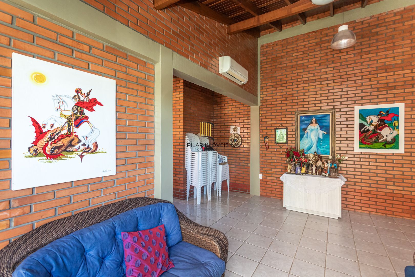 Casa 3 dormitórios no bairro Camaquã