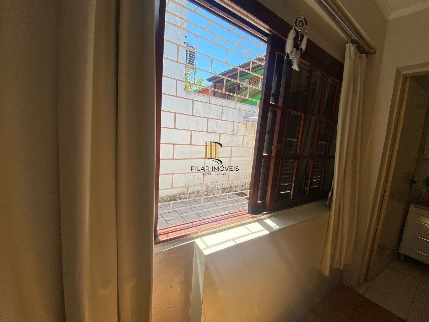 4 dormitórios | 2 suítes | Jardim do Salso | 180m² | 3 vagas | piscina