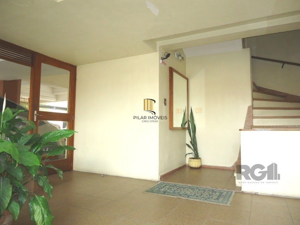 Apartamento de 2 dormitórios e vaga no Jardim do Salso