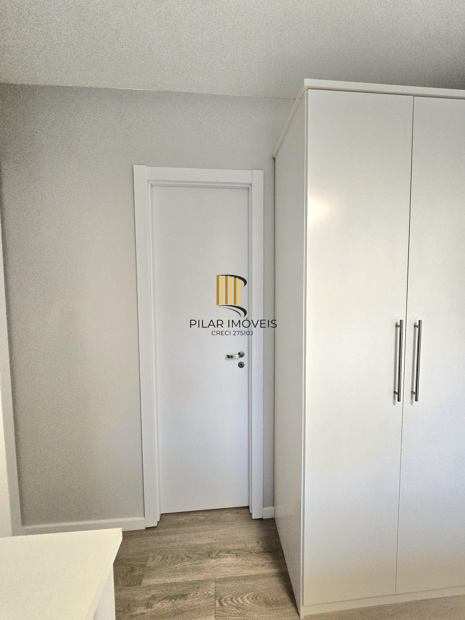 Apartamento no Pertenon de 2 dormitórios vaga e infra
