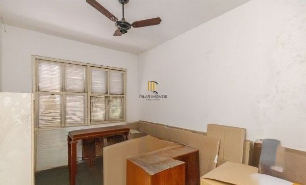 Apartamento de 2 dormitórios bairro São João DESOCUPADO