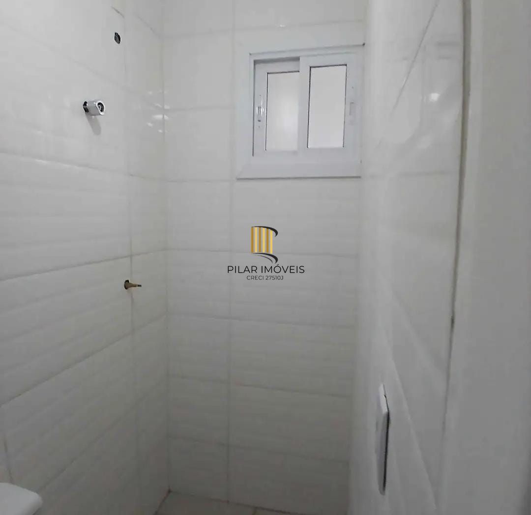 Sobrado 2 dormitórios no bairro Hípica