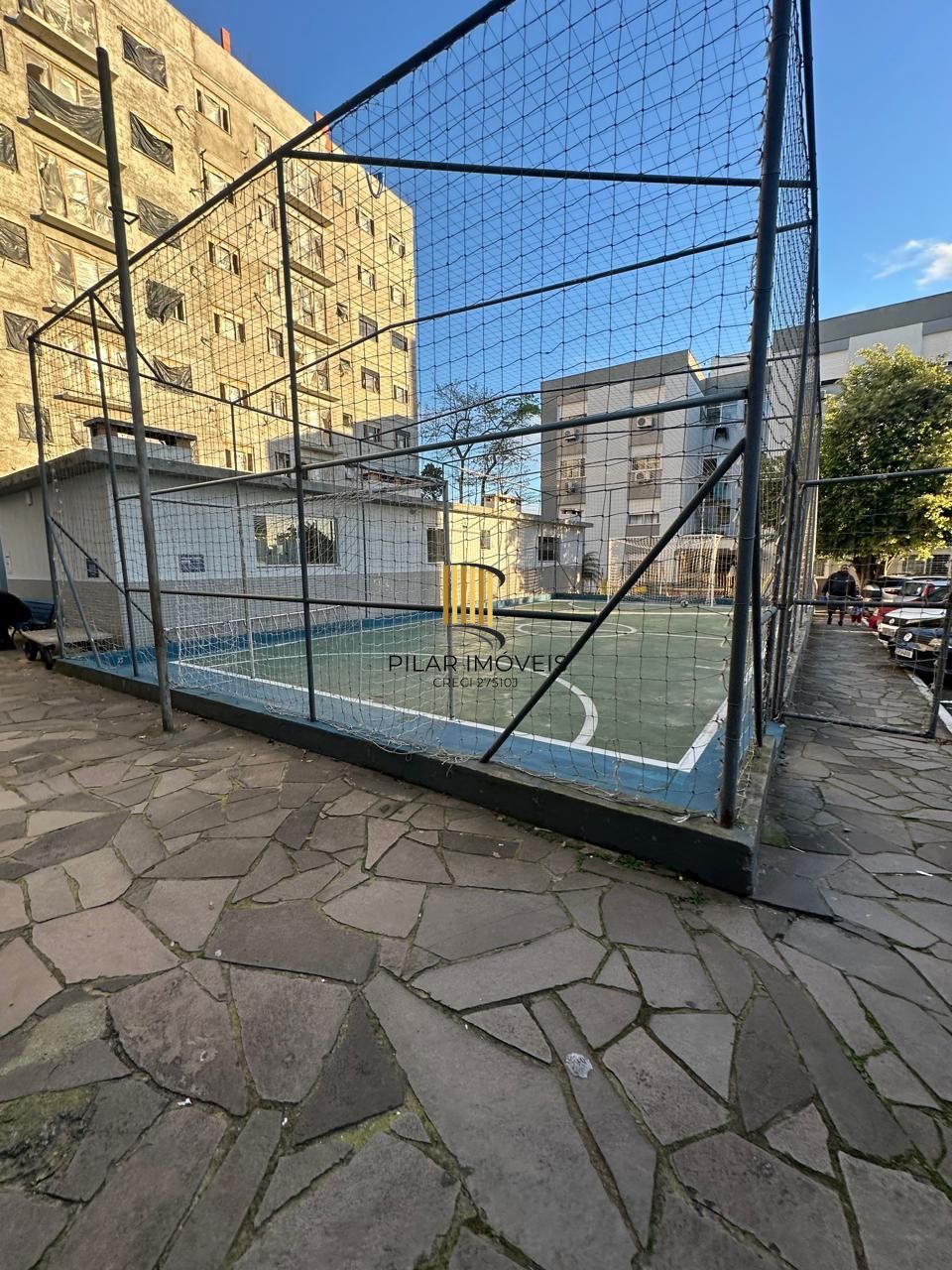 APTO 01 DORMITÓRIO TODO MOBILIADO REFORMADO, 01 VAGA DE GARAGEM