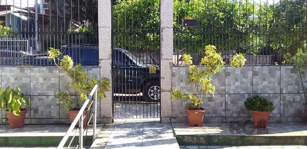 Casa 02 dormitórios, no bairro Parque Ipiranga, em Gravataí, RS.