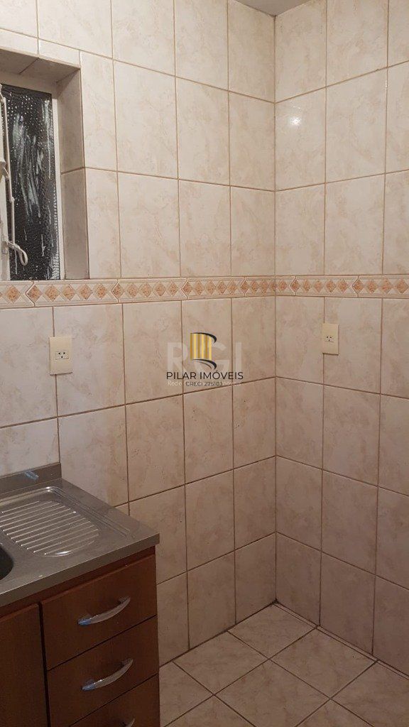 Apartamento JK no Centro Desocupado