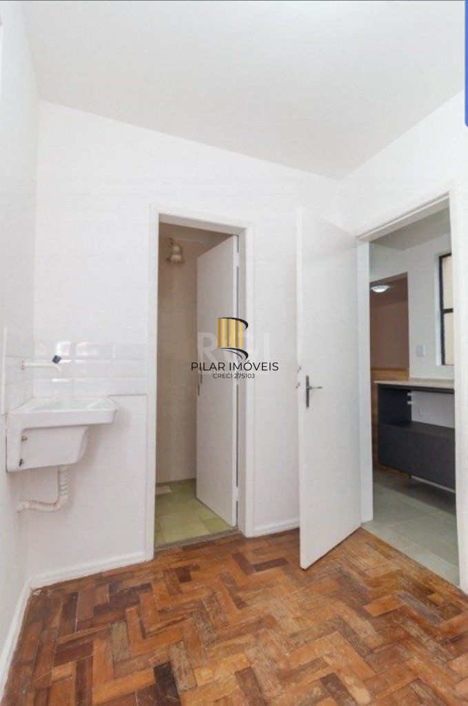 Apartamento no Petrópolis de 2 dormitórios