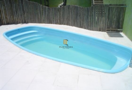 Casa sobrado no bairro Jardim Sabará de 3 dormitórios e 4 vagas