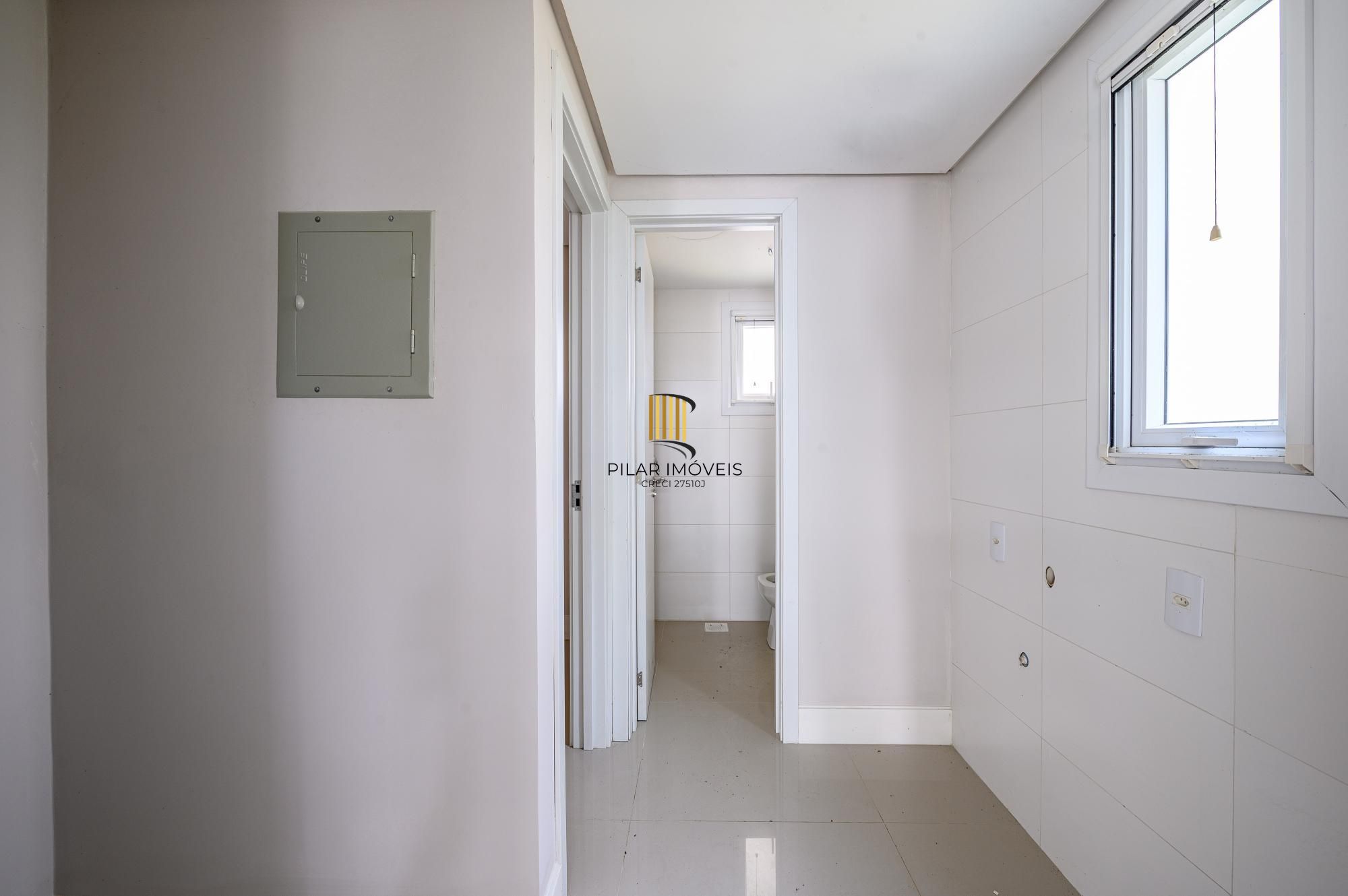 Casa de Condomínio 3 dormitórios no bairro Tristeza