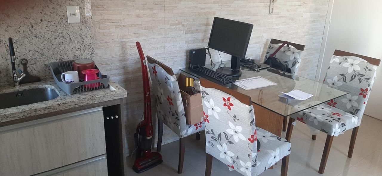 Apartamento na Vila Nova de 2 dormitórios vaga e infra