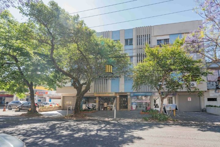 Apto de 2 dormitórios com garagem, arejado e ensolarado, próximo ao Bourbon Ipiranga