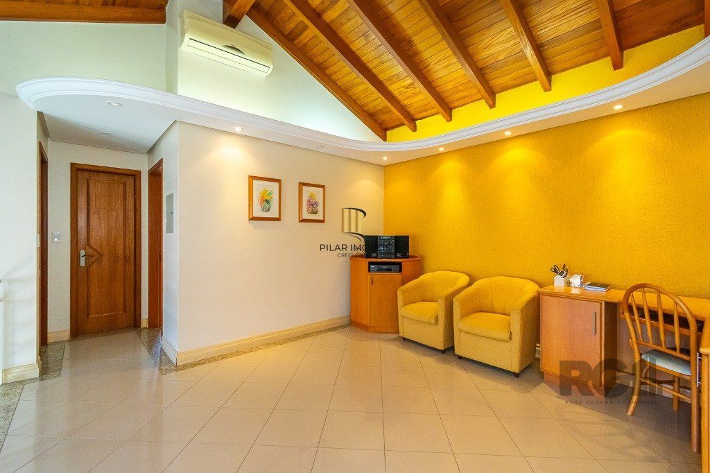 Casa em condominio no Sarandi de 3 dormitórios 2 vagas e infra