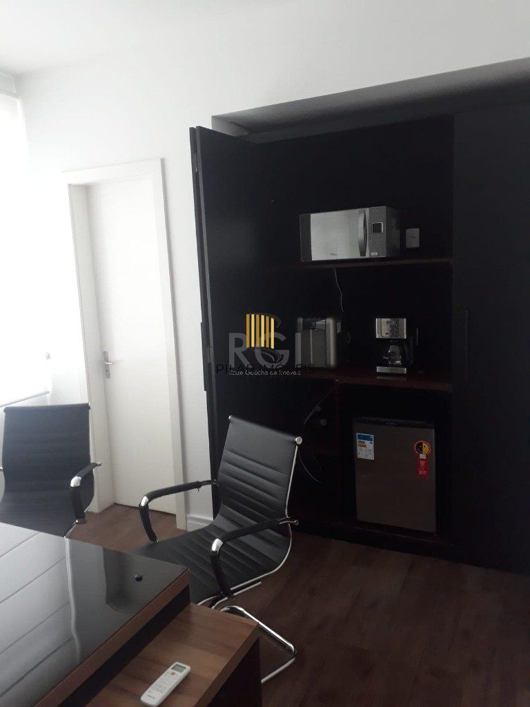 Conjunto/Sala para Venda - 25m², 0 dormitórios, Petrópolis